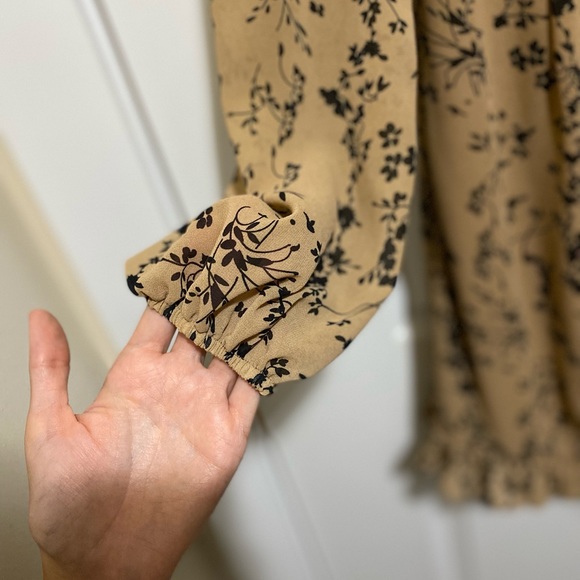 Dress - Picture 6 of 6